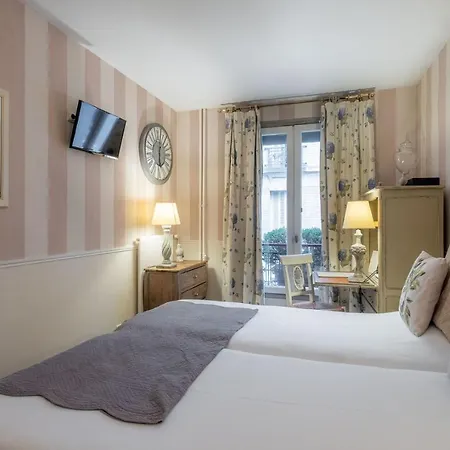 De L'avre 3* Parigi