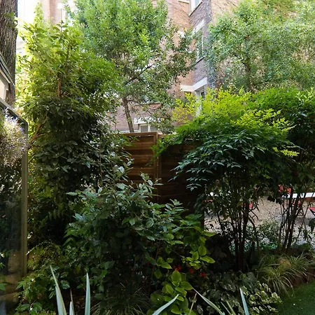 De L'avre 3* Parigi