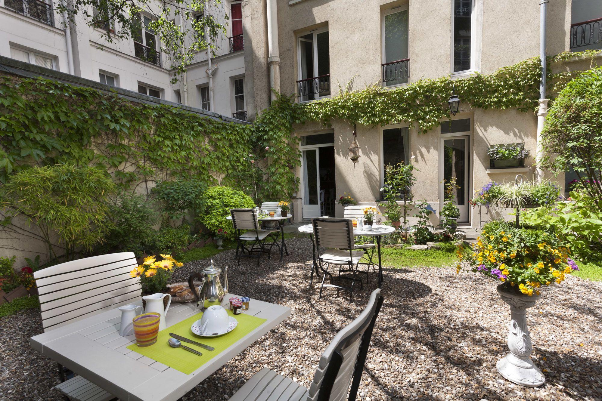 Hotel De L'avre